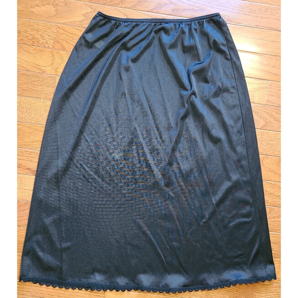 Vintage WARNER'S Half Slip Skirt Black Sz Med Nylon Lace Trim 24" long Excellent